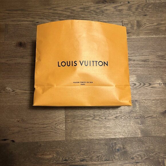 White Beverly Hills Louis Vuitton Mens Sneakers - Picture 2 of 14